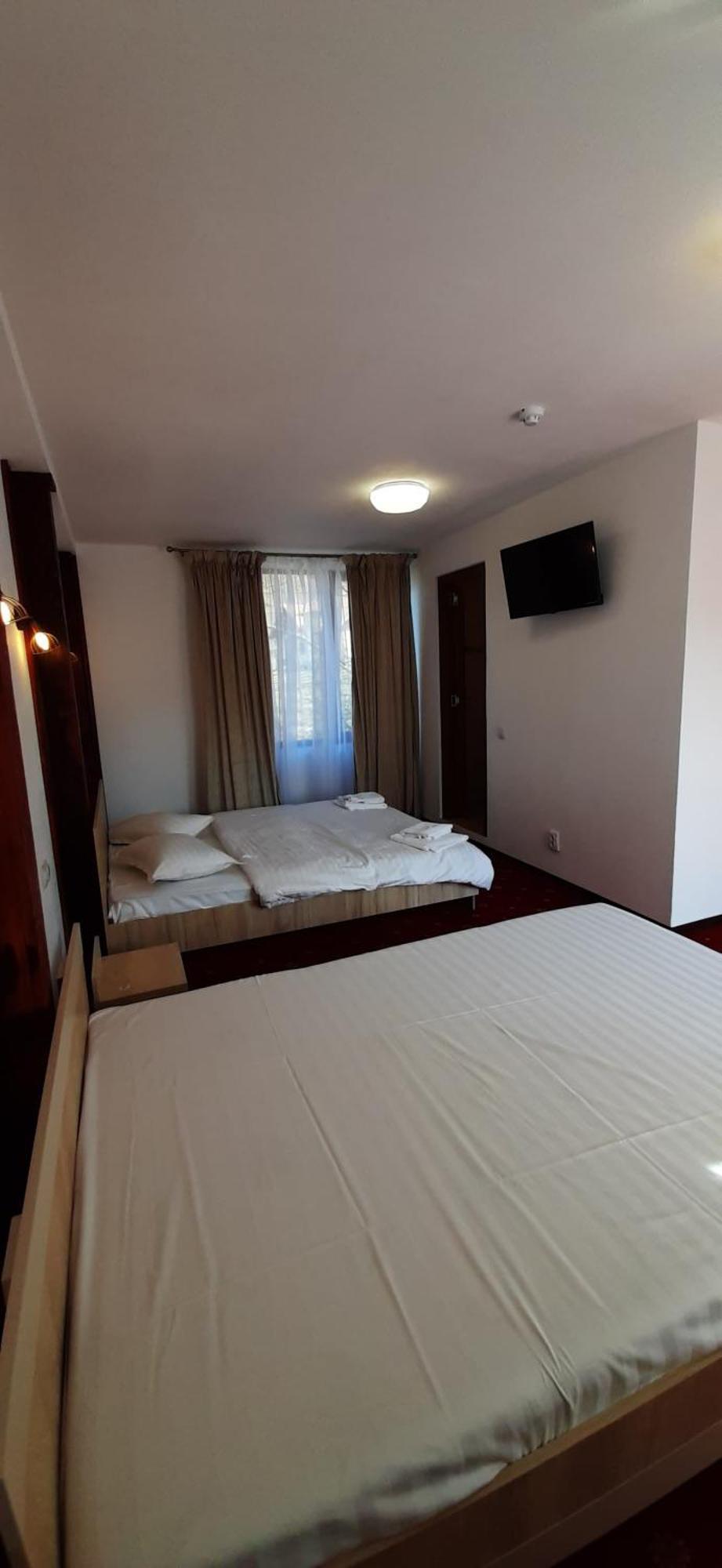 Pensiunea Montan Din Bran,Sat Simon Spa Indoor Bran  Exterior foto