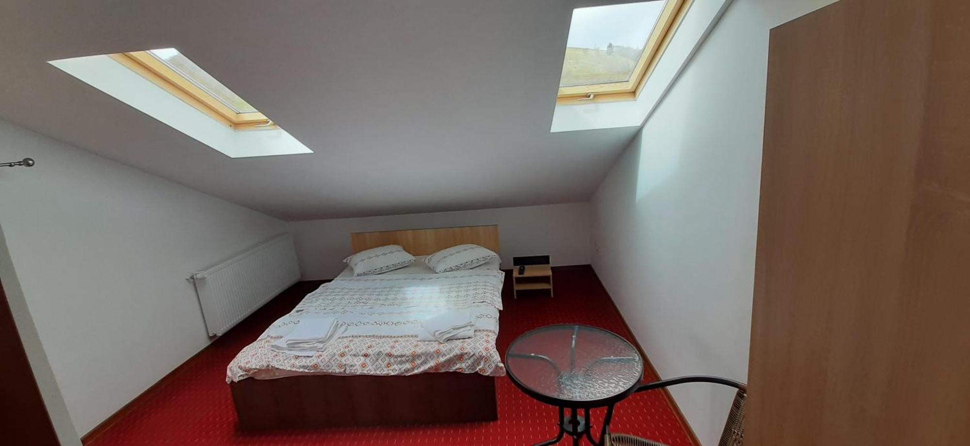 Pensiunea Montan Din Bran,Sat Simon Spa Indoor Bran  Quarto foto
