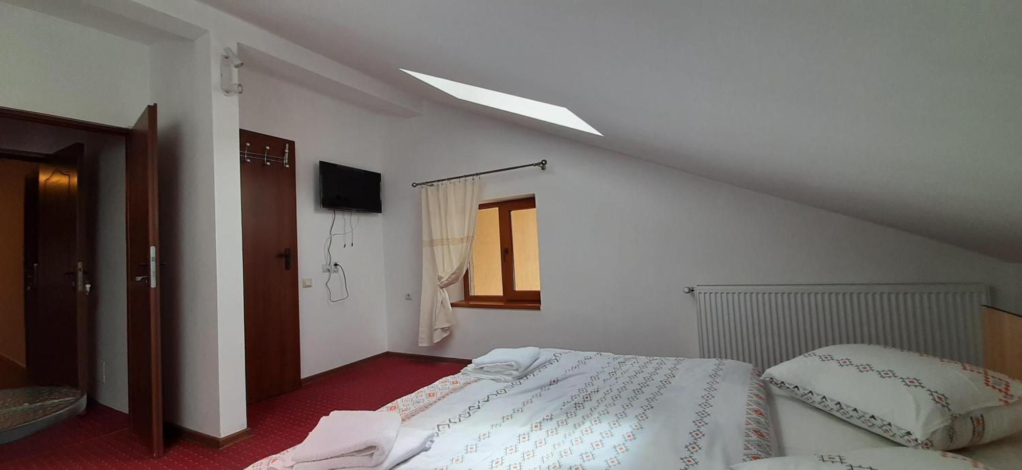 Pensiunea Montan Din Bran,Sat Simon Spa Indoor Bran  Quarto foto